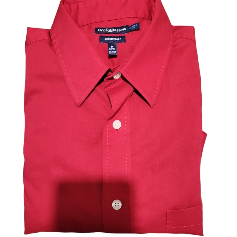 Croft and Barrow long sleeve mens button down classic fit top red size 32/33